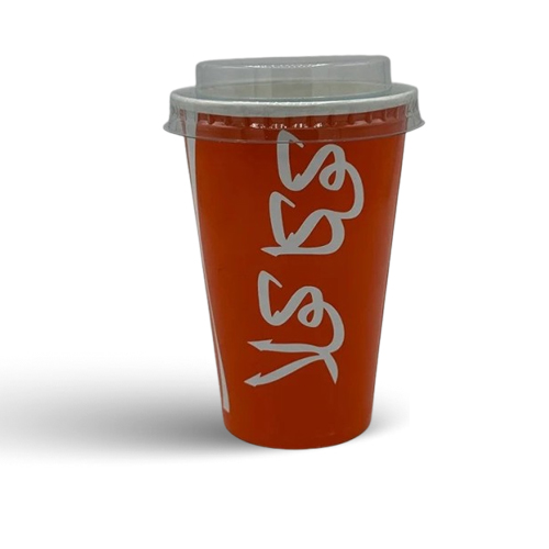 لیوان کاغذی کوکاکولا